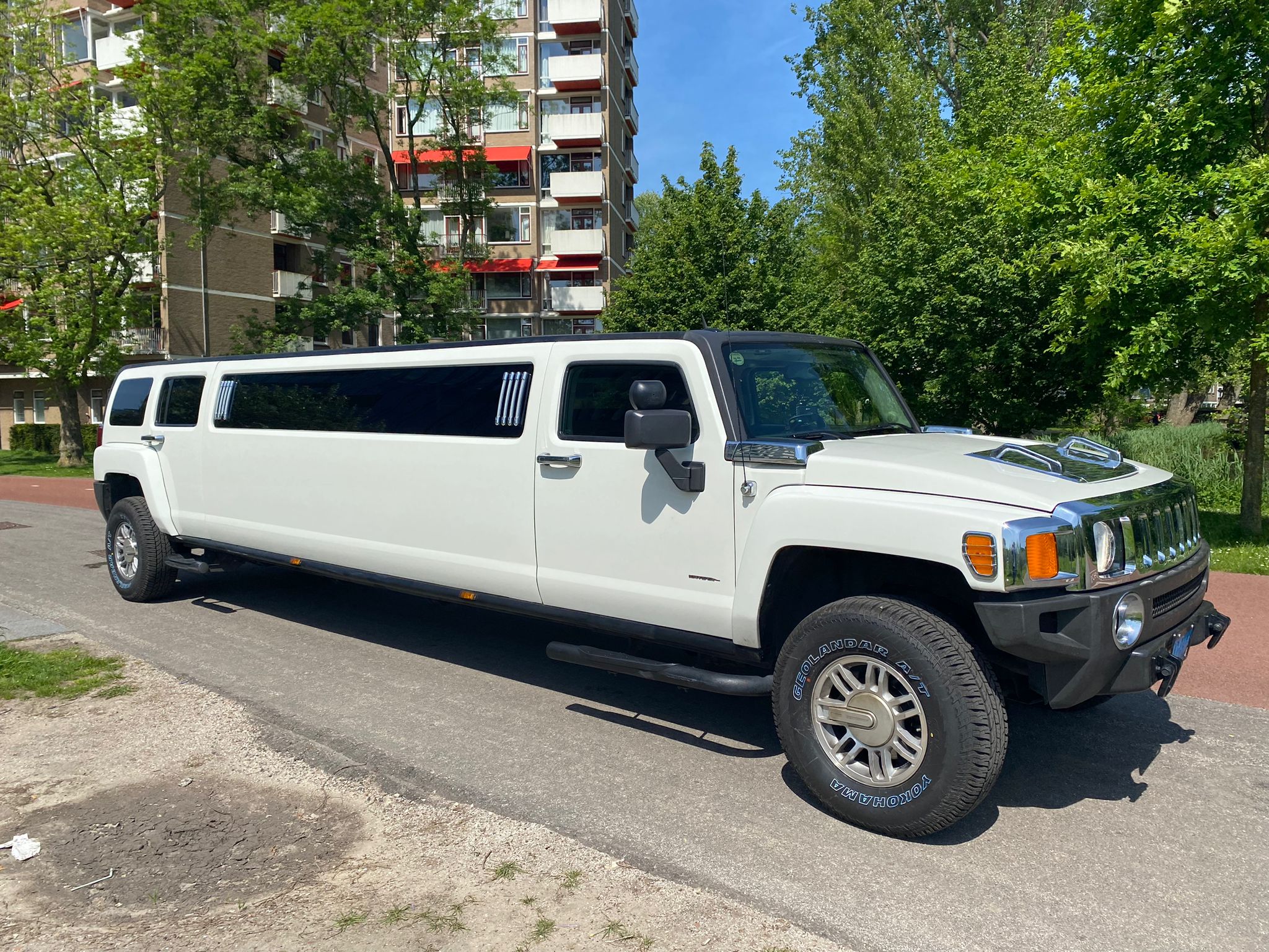 Hummer H2 Limousine Huren Nederland