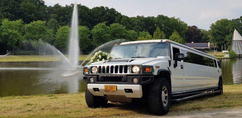 Mega Hummer - Hummer Limousine Huren Nederland - Trouwvervoer